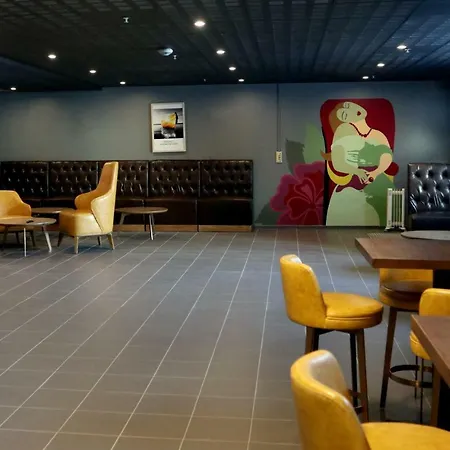 Oslo Airport Motel 2*
